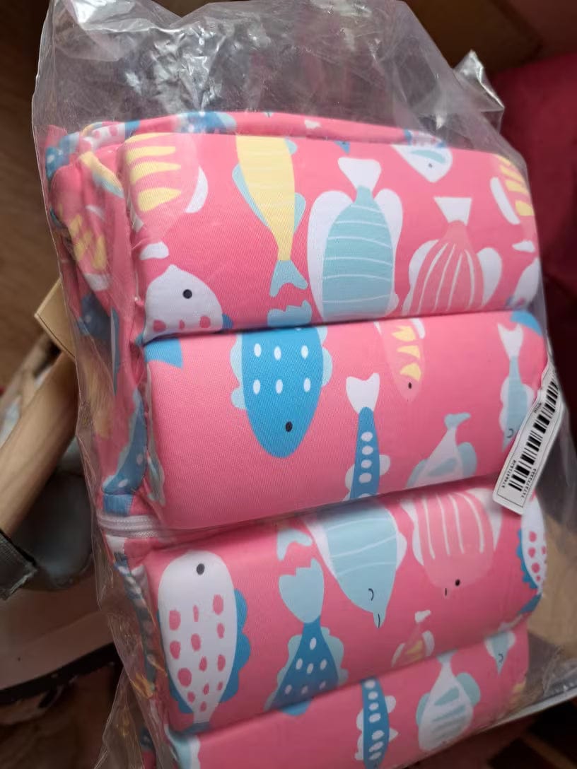 Customer photo review of Kinder Schwimmweste UV Schutz | Schwimmanzug mit Auftrieb