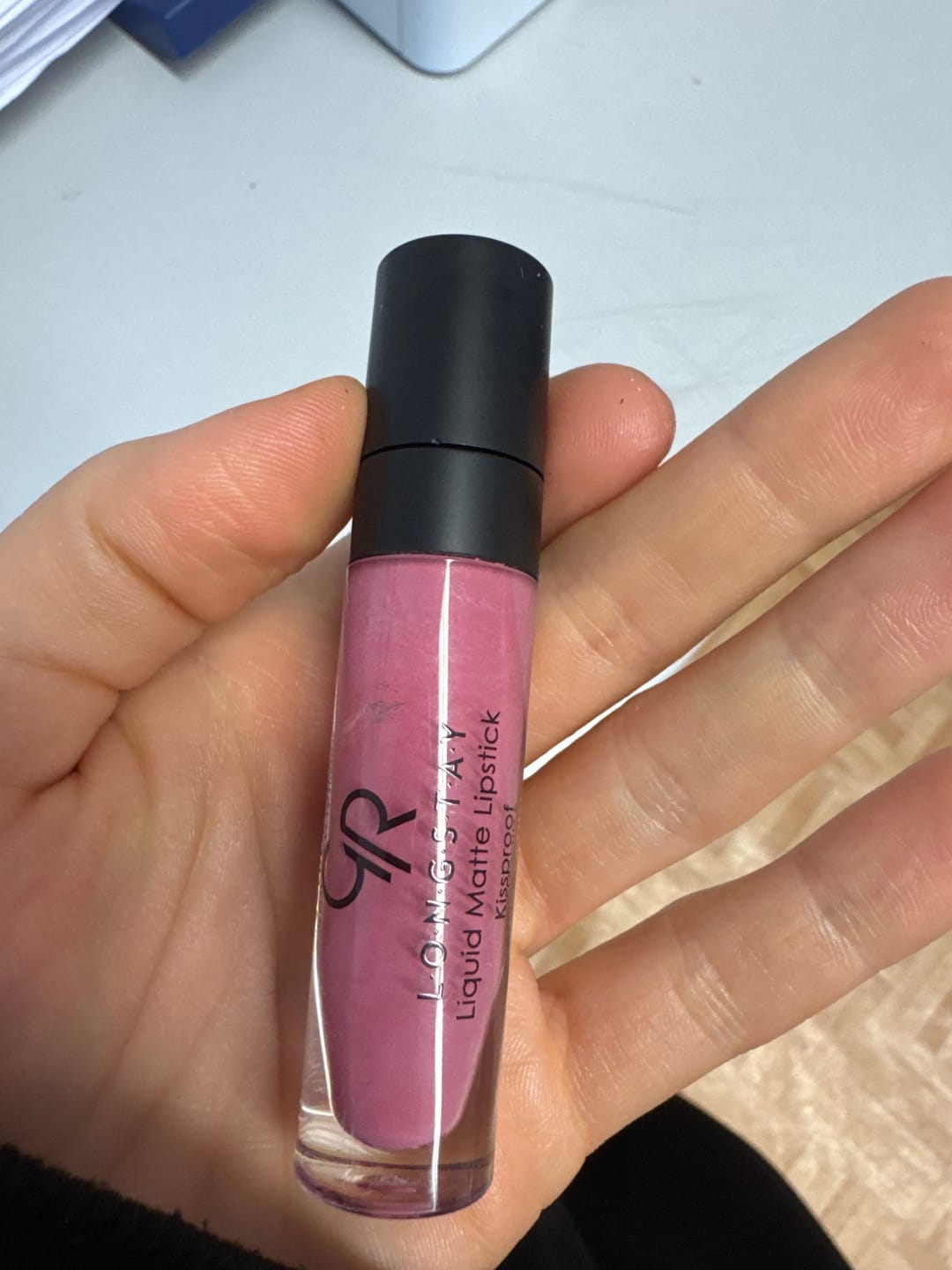 Customer photo review of Flüssiger Lippenstift Matt Longstay GR
