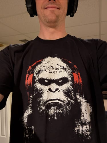 Customer photo review of Big Beats Comfort Colors T-Shirt