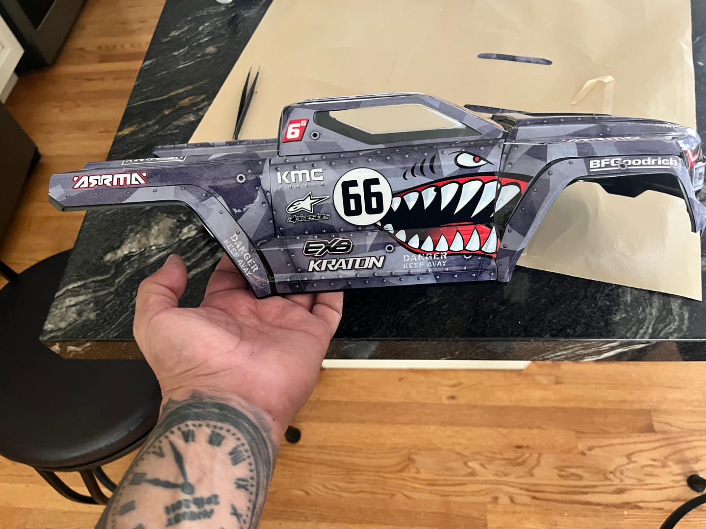 Customer photo review of KRATON 6S - BODY WRAP - "AIRBORNE"