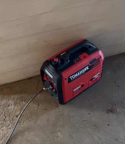 Customer photo review of Generador Eléctrico Inverter de 3.5Kw super silencioso y portátil con AVR uso domiciliario Modelo TG3500i Tomahawk Power