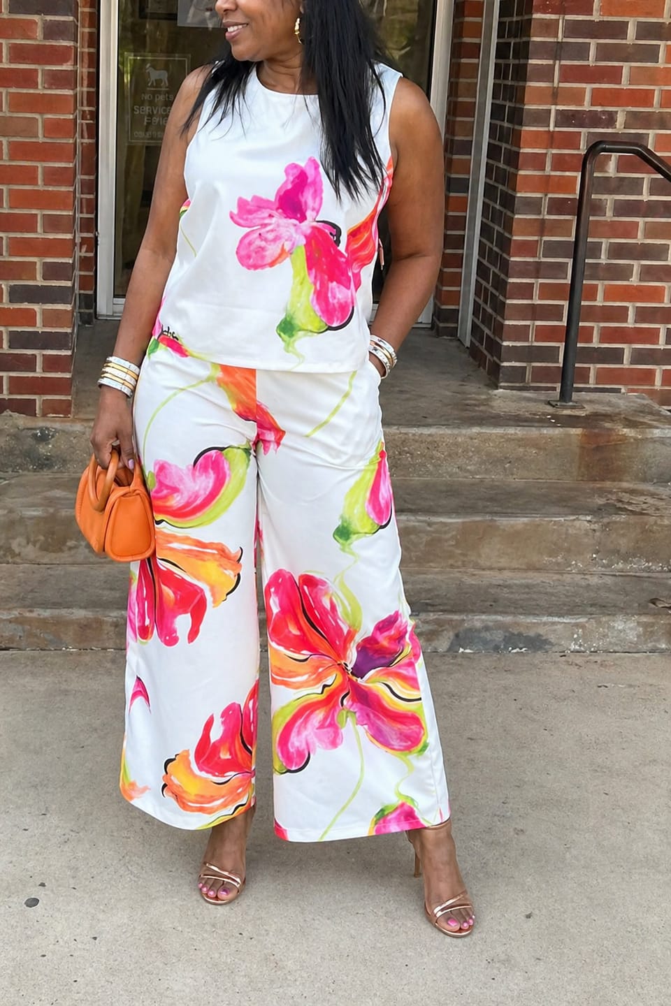 Customer photo review of High Waisted Loose Contrast Color Flower Print Pants Trousers