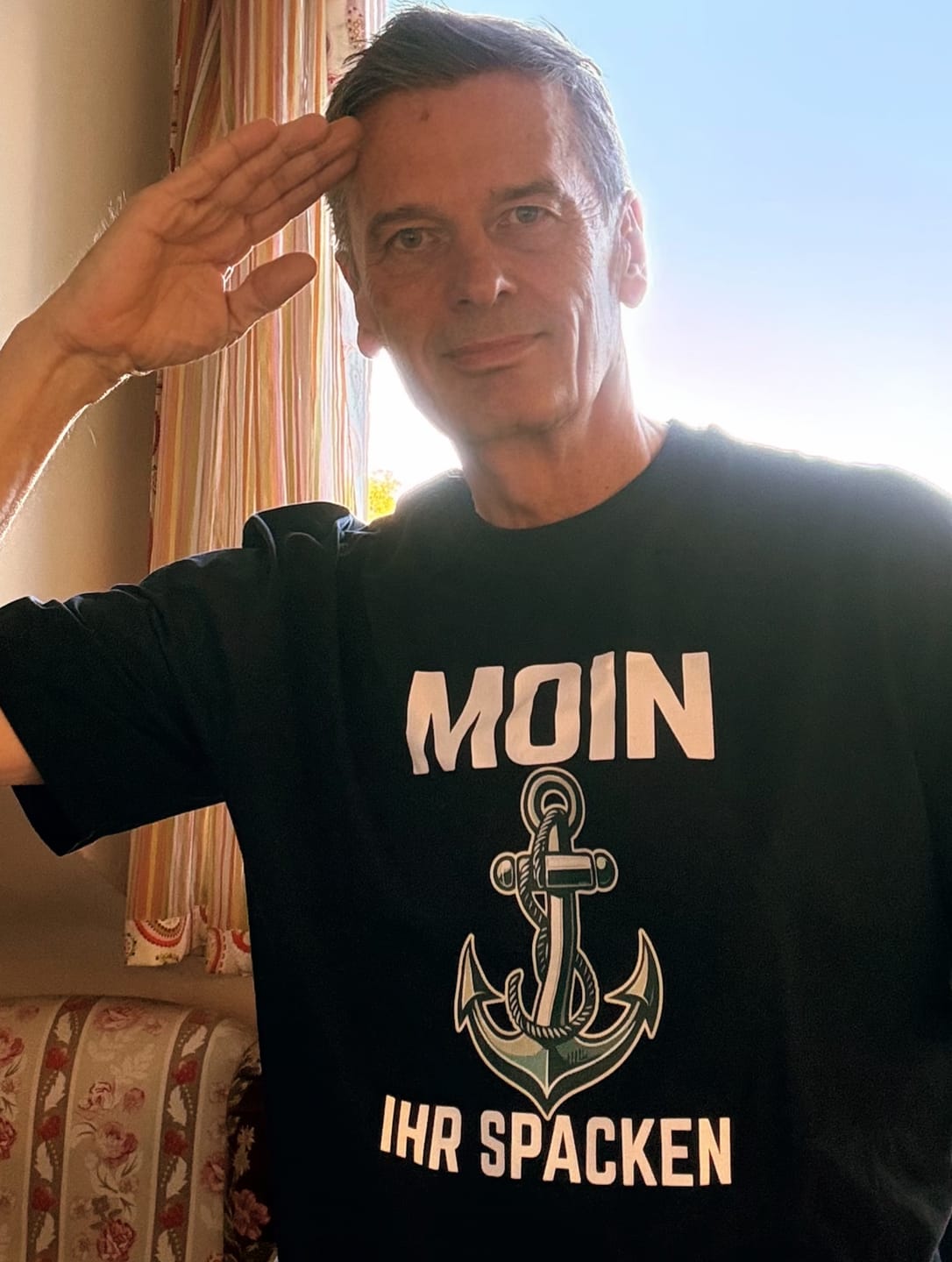 Customer photo review of Moin ihr Spacken Premium T-Shirt