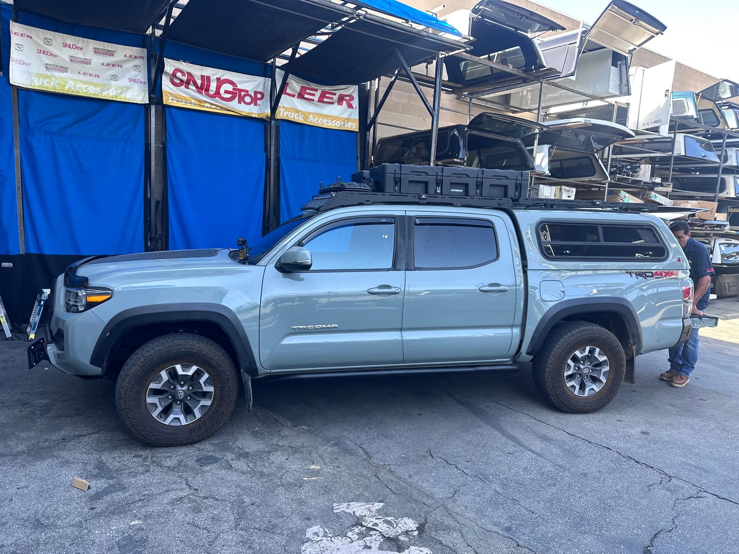 Customer photo review of OPENROAD Camping Storage Case – 102L
