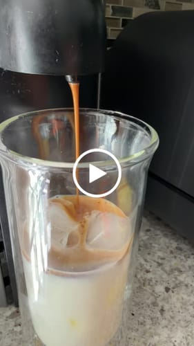 Customer video review of FLUR Latte Lovers Set