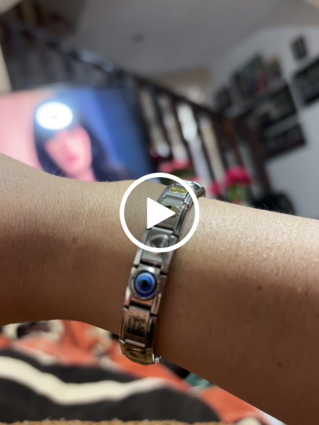 Customer video review of Charm Alien