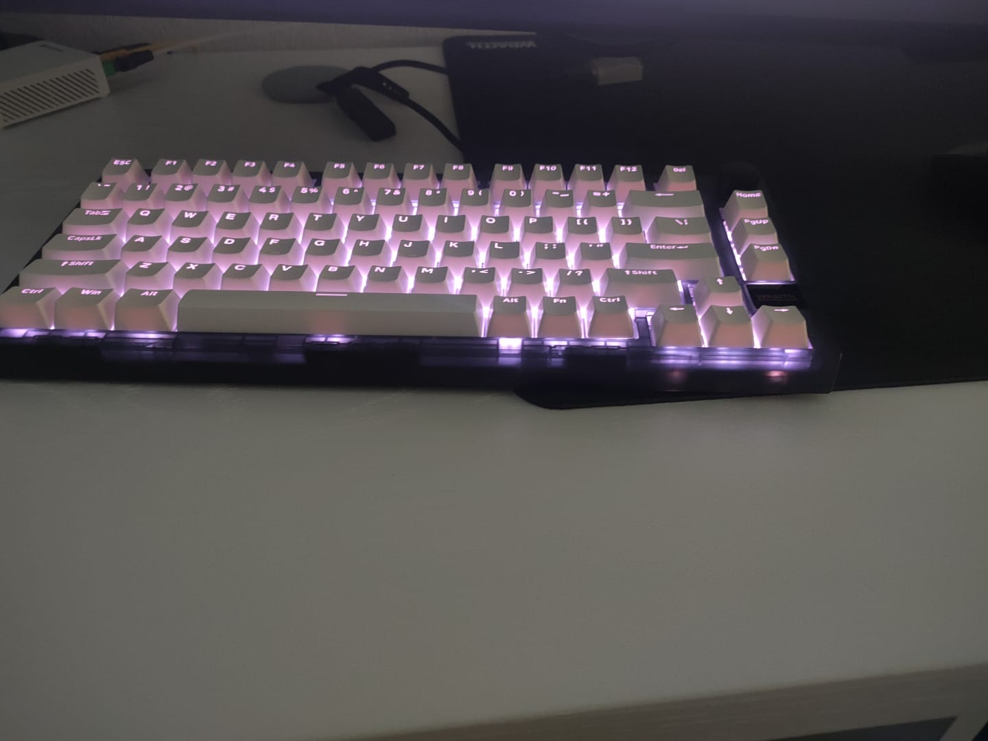 Customer photo review of Wraith Shine-Through Tuş Takımı