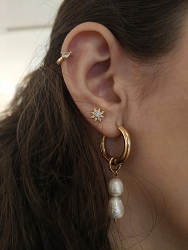 Customer photo review of Piercing Hoop Drop