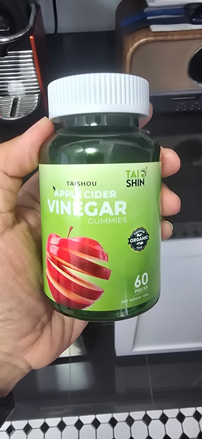 Customer photo review of Taishou Apple Cider Gummies