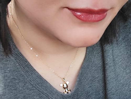 Customer photo review of Riko Teddy Necklace