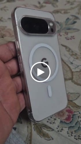 Customer video review of Anti Yellow Magsafe Clear Case - Google Pixel 10 Pro