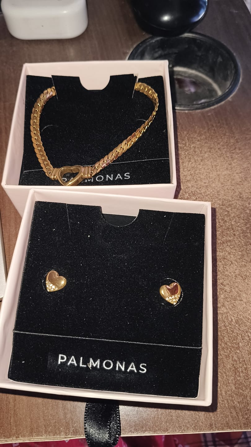 Customer photo review of Stone-studded Heart Earrings