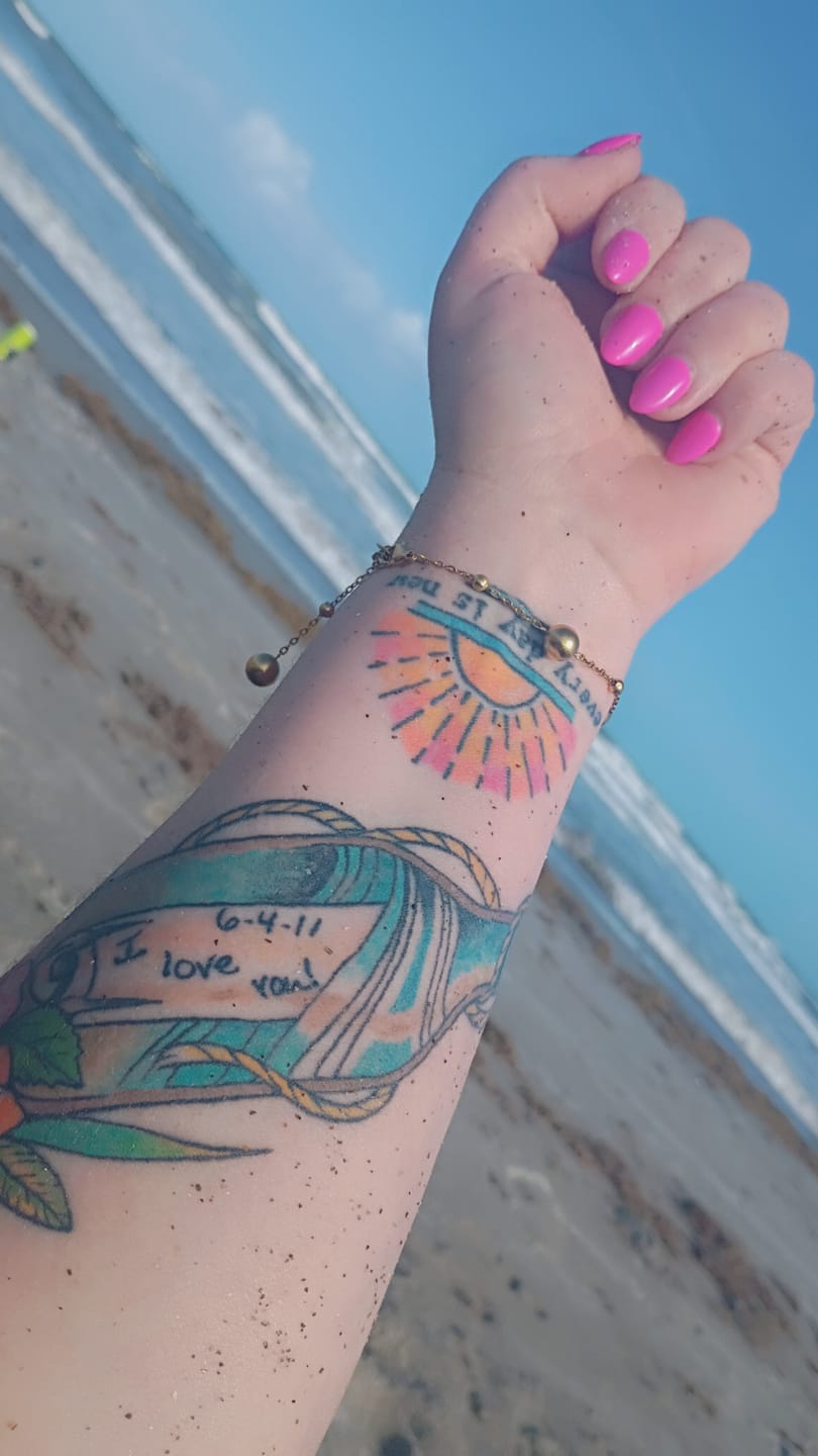 Customer photo review of Seltzer Handchain (Bundle)