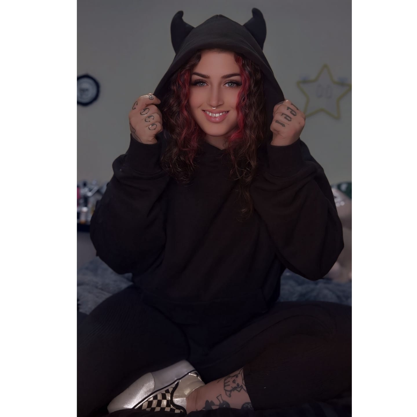 Customer photo review of WAVE DEVIL HOODIE - BLACK