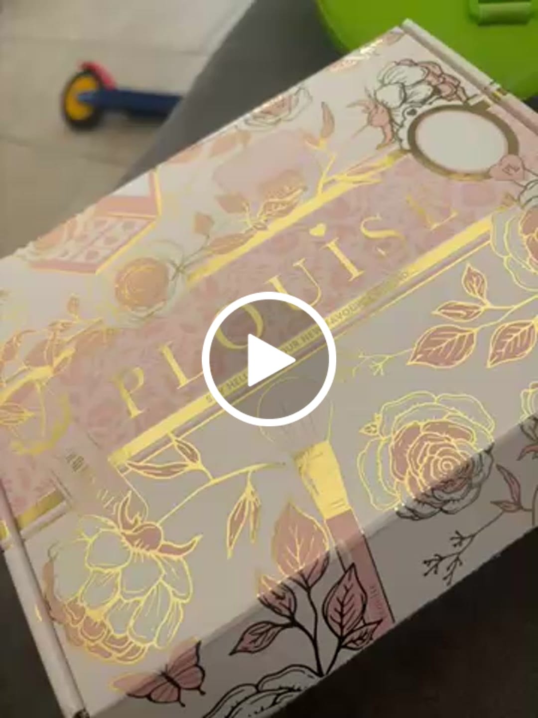 Customer video review of P.Louise Cheek Of It Liquid Highlighter