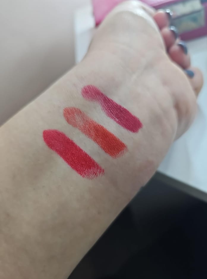 Customer photo review of Velvet Kiss Trio
