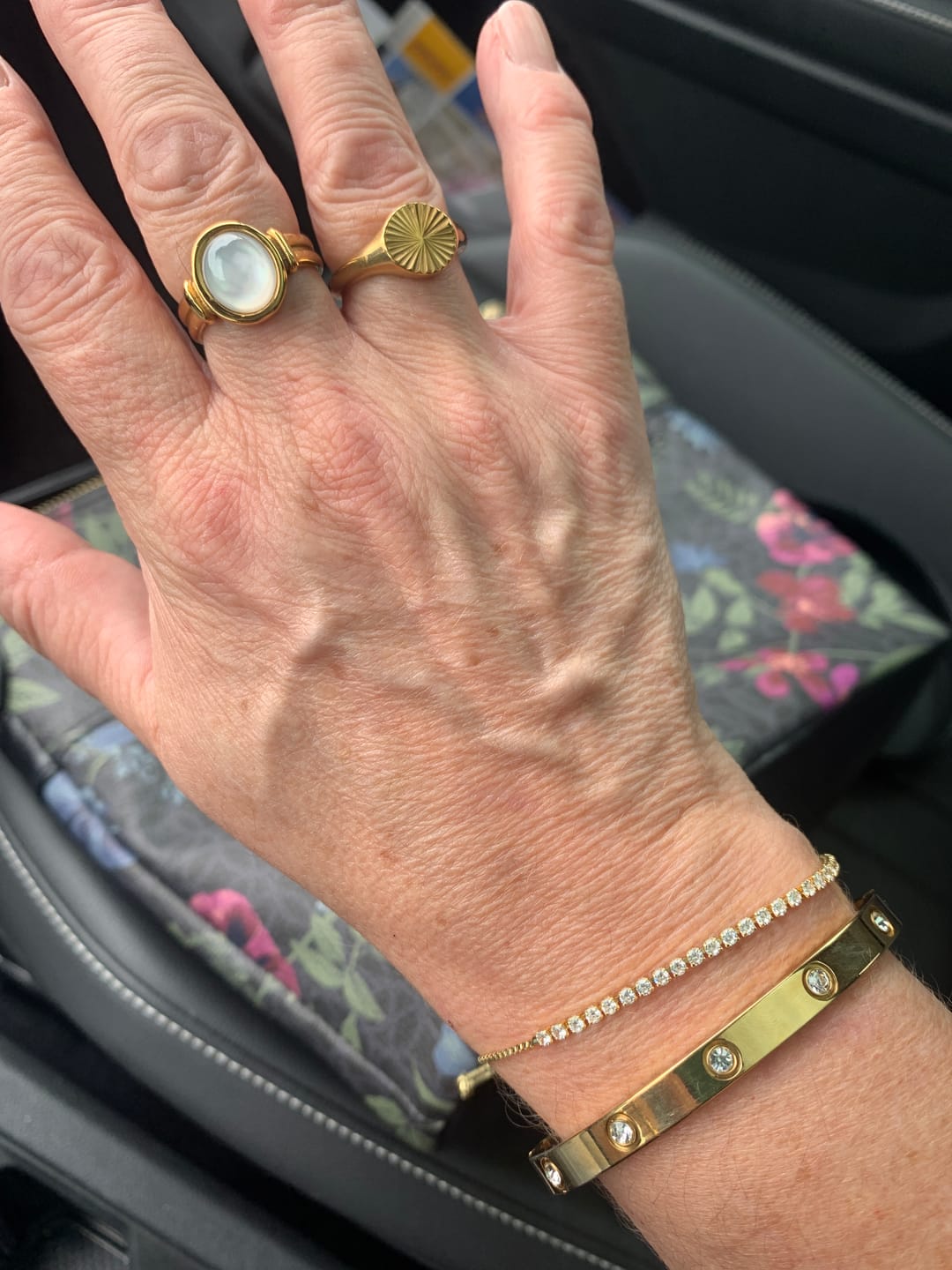 Customer photo review of Kai Mother Of Pearl Ring (Bundle)