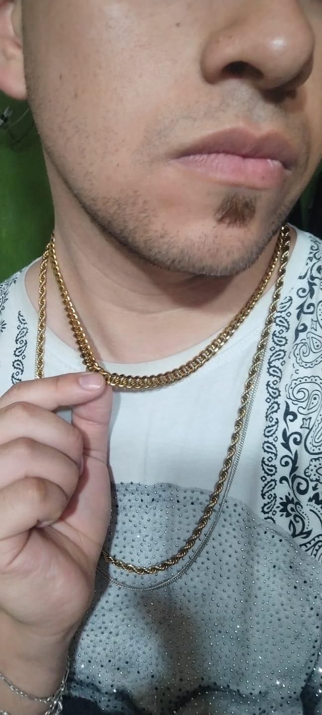 Customer photo review of Cadena Cuban Link Oro 8mm