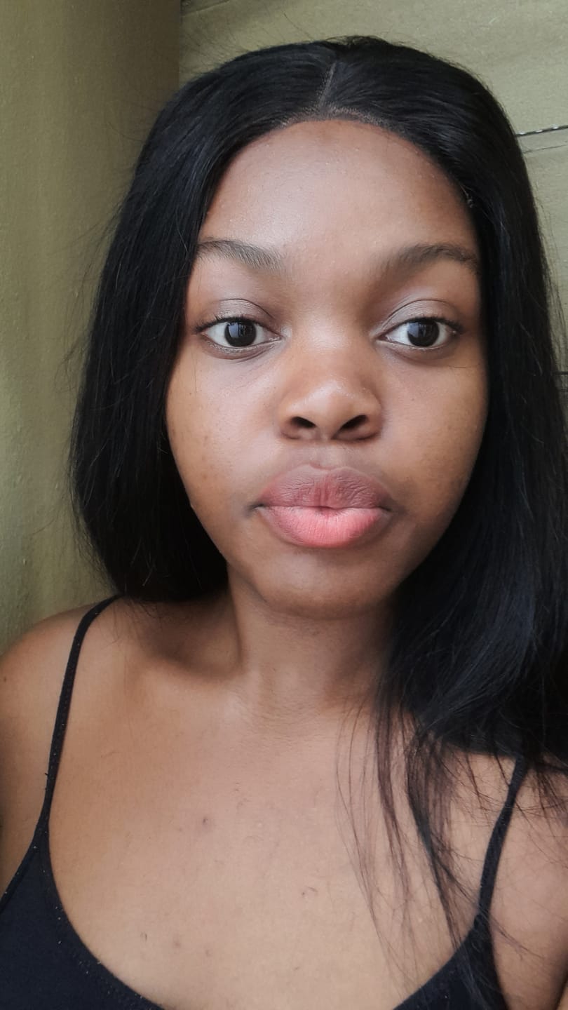 Customer photo review of Peruvian 5x5 Lace Wig - Straight