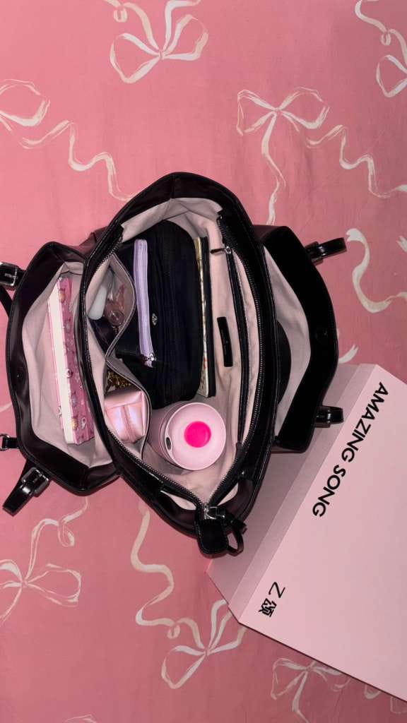 Customer photo review of Donut Tote Bag