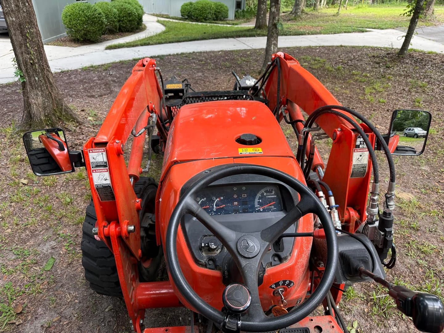 Customer photo review of 220Lbs Magnetic Side Mirrors for UTV Golf Cart Tractor Forklifts