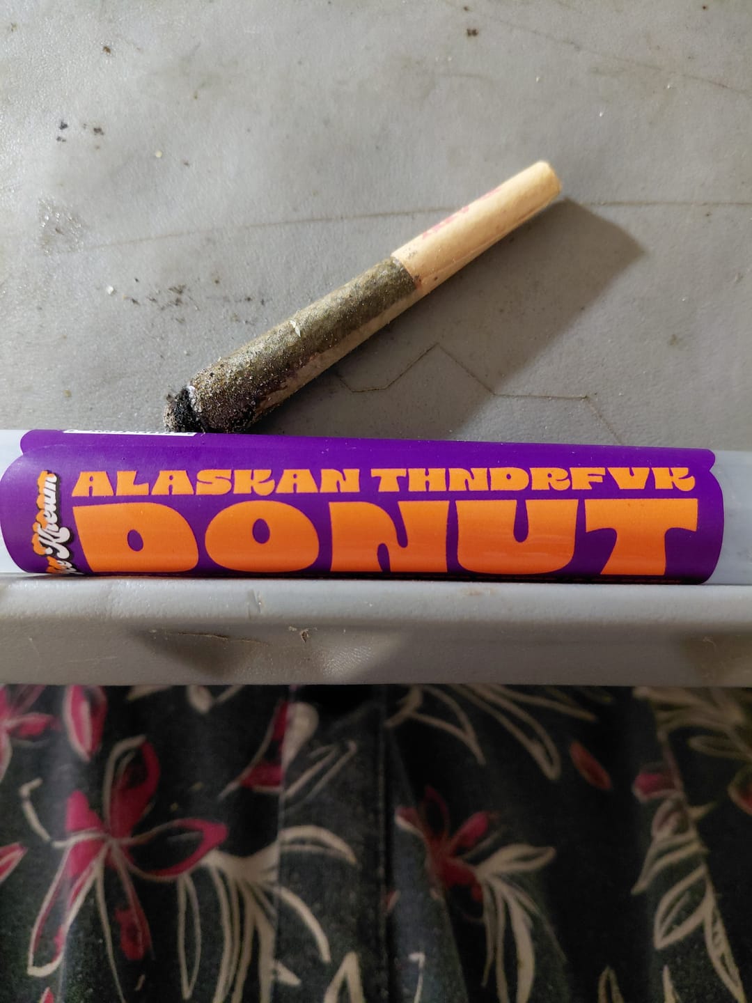 Customer photo review of ALASKAN THNDRFVK DONUTS