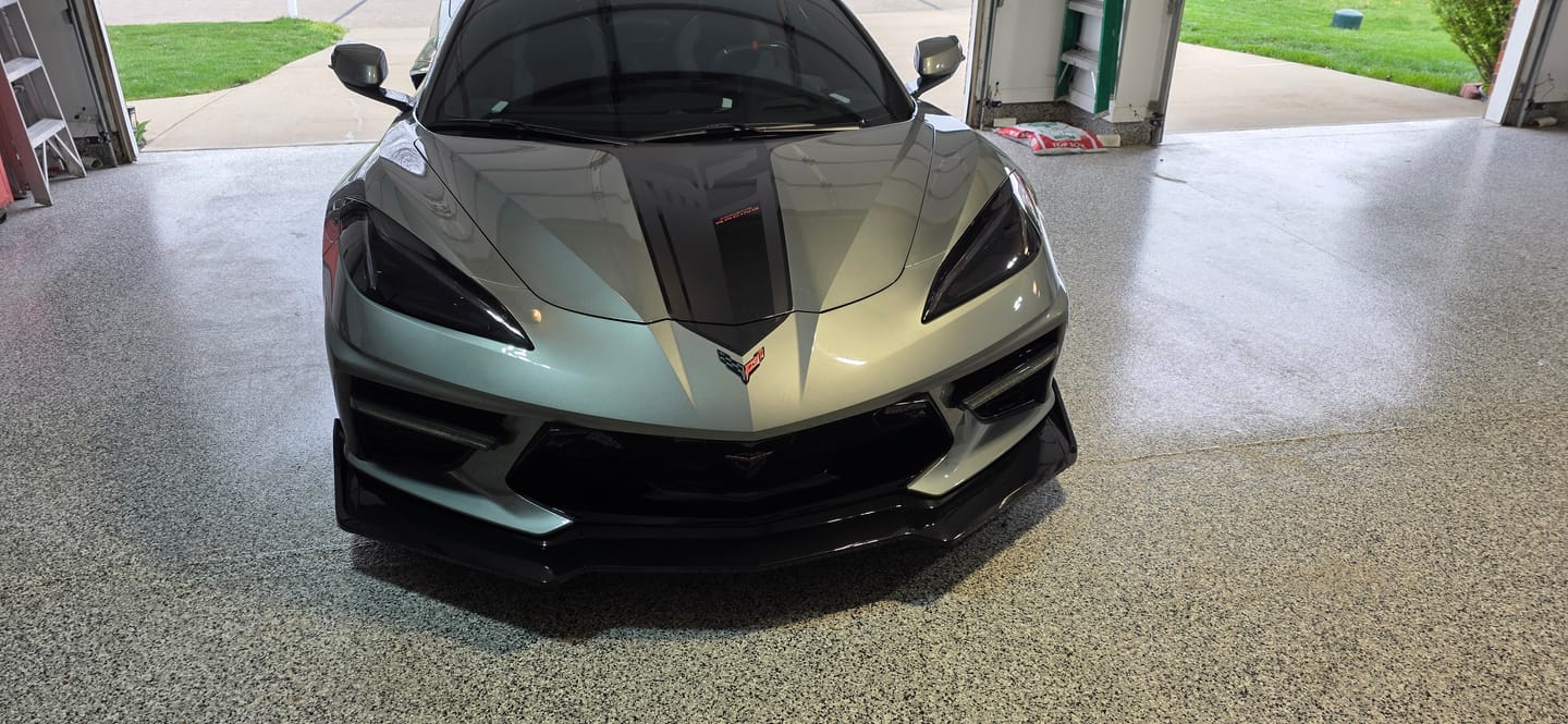Customer photo review of Corvette C8 Stingray Front Splitter [5-Piece Extended Version]