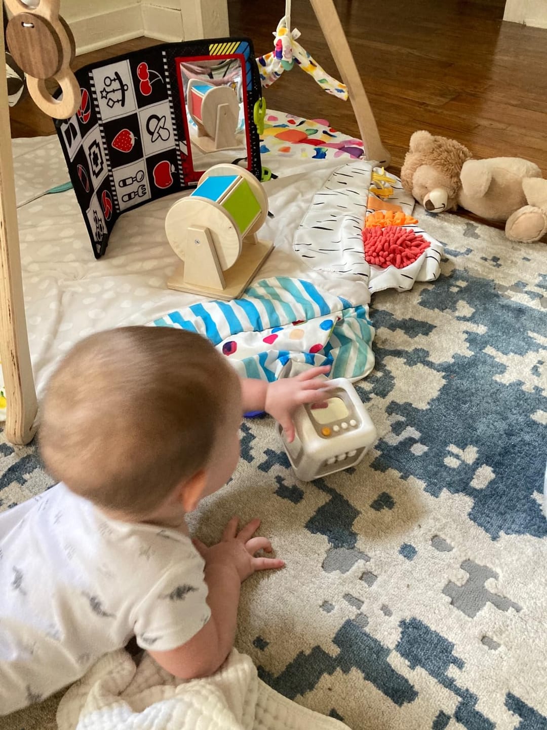 Customer photo review of CuteTod 6-in-1 Engage Box