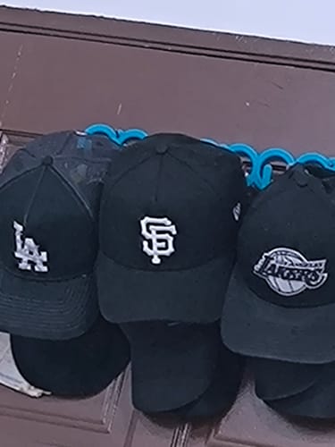 Customer photo review of 9FORTY A-Frame San Francisco Giants MLB Monotone Black Snapback
