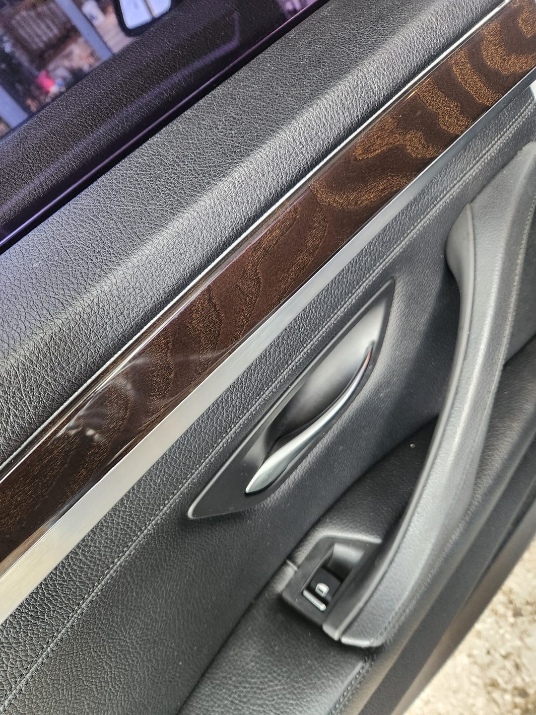 Customer photo review of For BMW 5 Series F10/F11 Inner Door Handle Cover Set – No-Disassembly Fix for Sticky/Melting Handles (2011–2017)