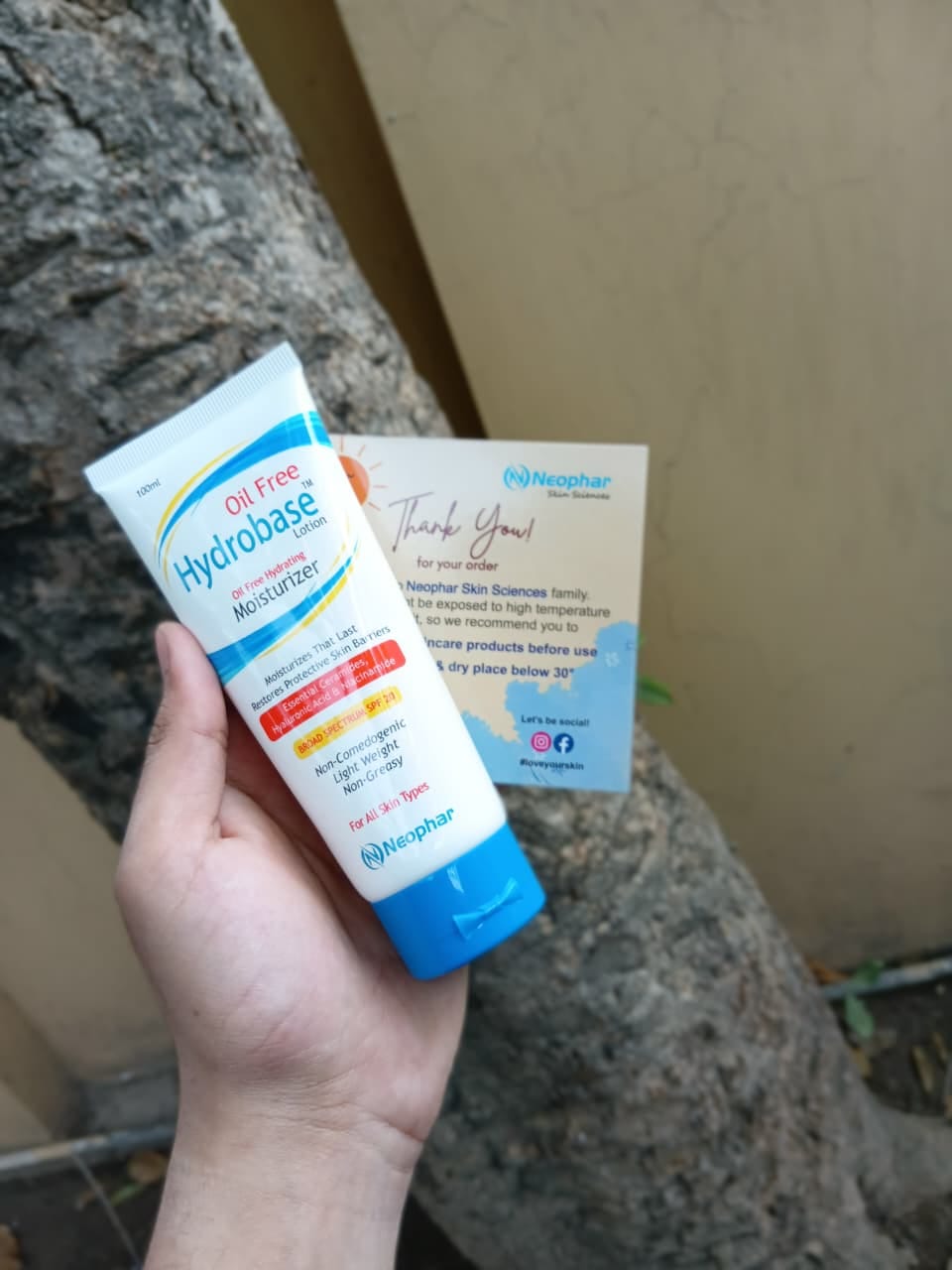 Customer photo review of Hydrobase Oil Free Lotion