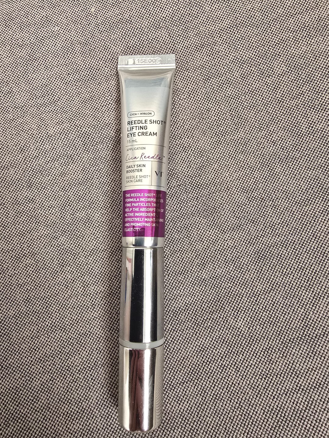 Customer photo review of Masāžas liftinga krēms ādai ap acīm ar mikroadatām VT Cosmetics Reedle Shot Lifting Eye Cream