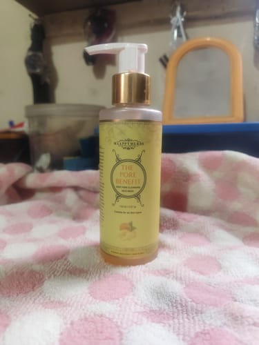 Customer photo review of THE PORE BENEFIT - Deep Pore Cleansing Face Wash (150 ml)