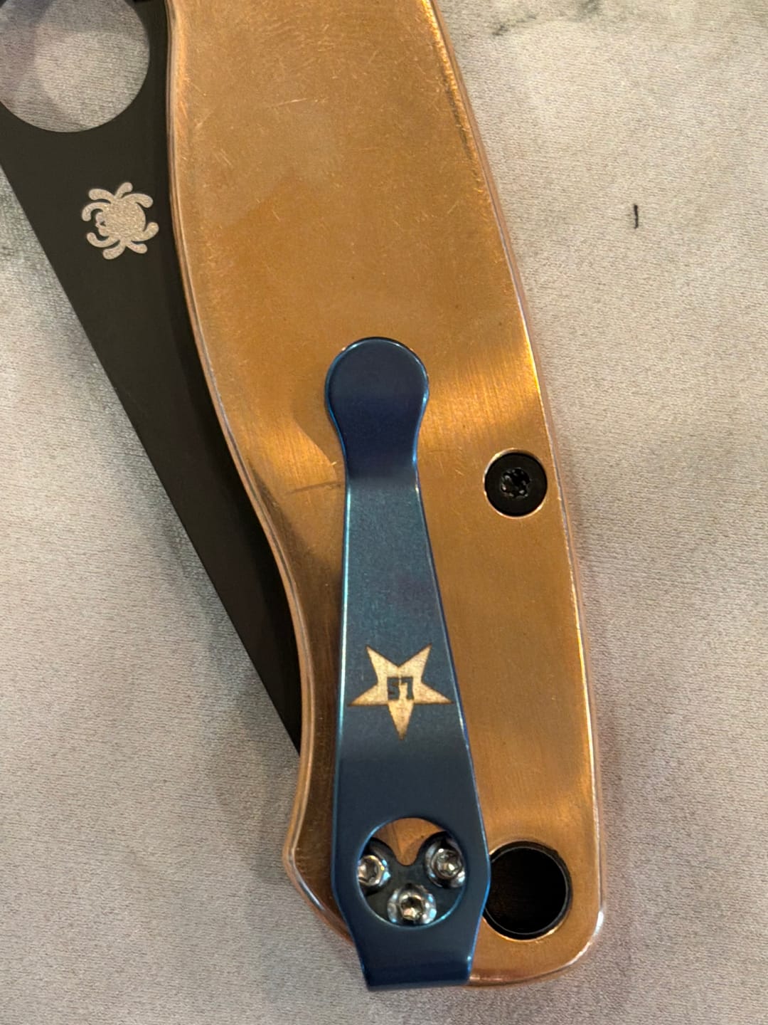 Customer photo review of Exclusive Spyderco Lone Star Deep Carry Pocket Clip