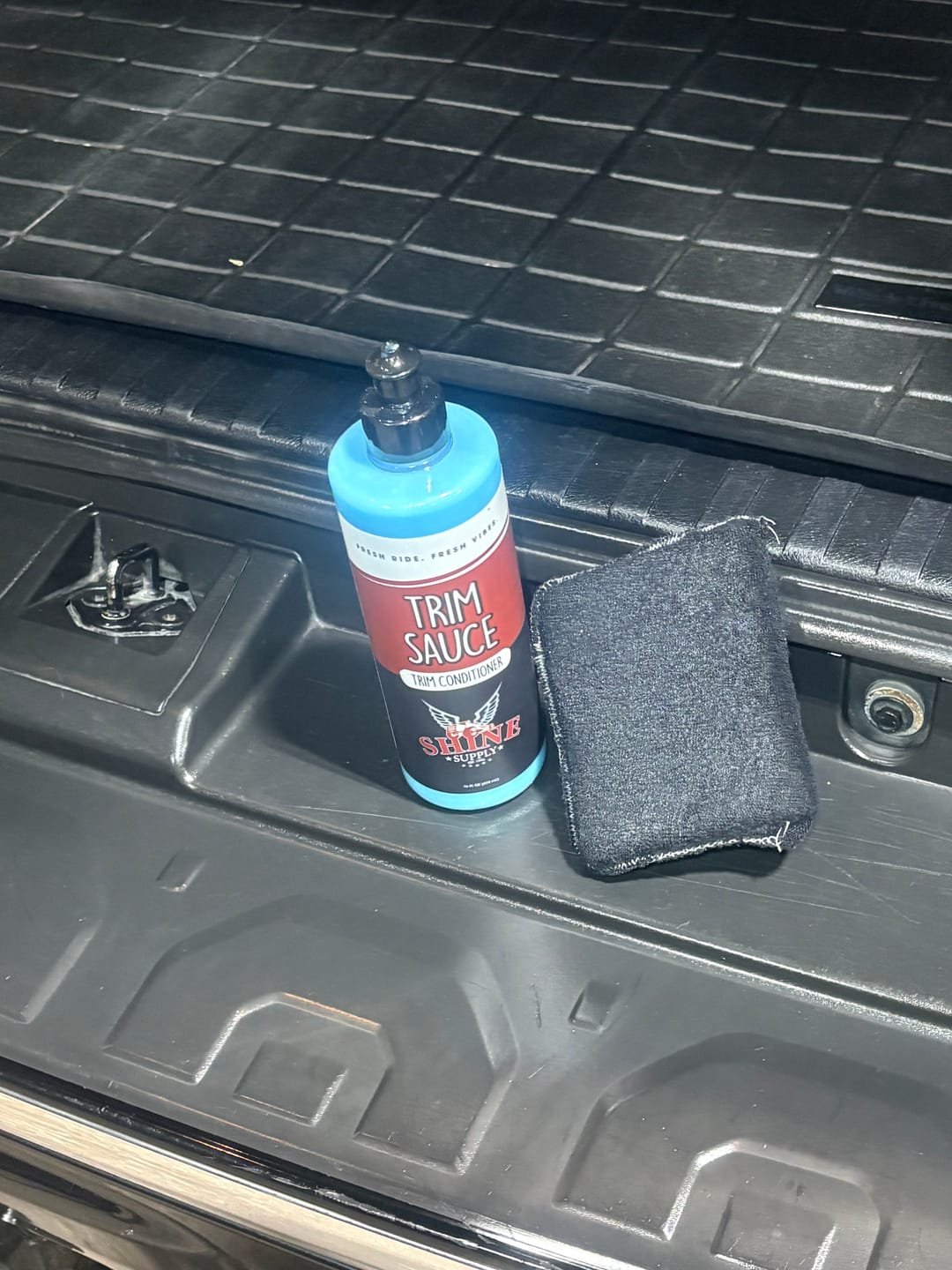Customer photo review of Trim Sauce