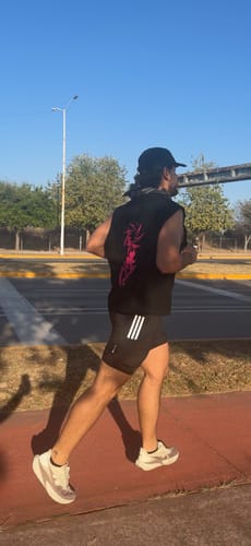 Customer photo review of RSLNT Maelstrom (Tank Black Edition)