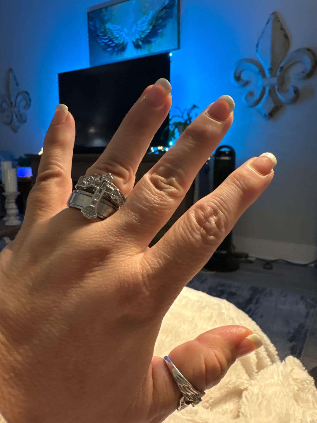 Customer photo review of Christianartworkshop Central Cross Motif Ring with Cubic Zirconia Accents: Carry His Care in Daily Wear
