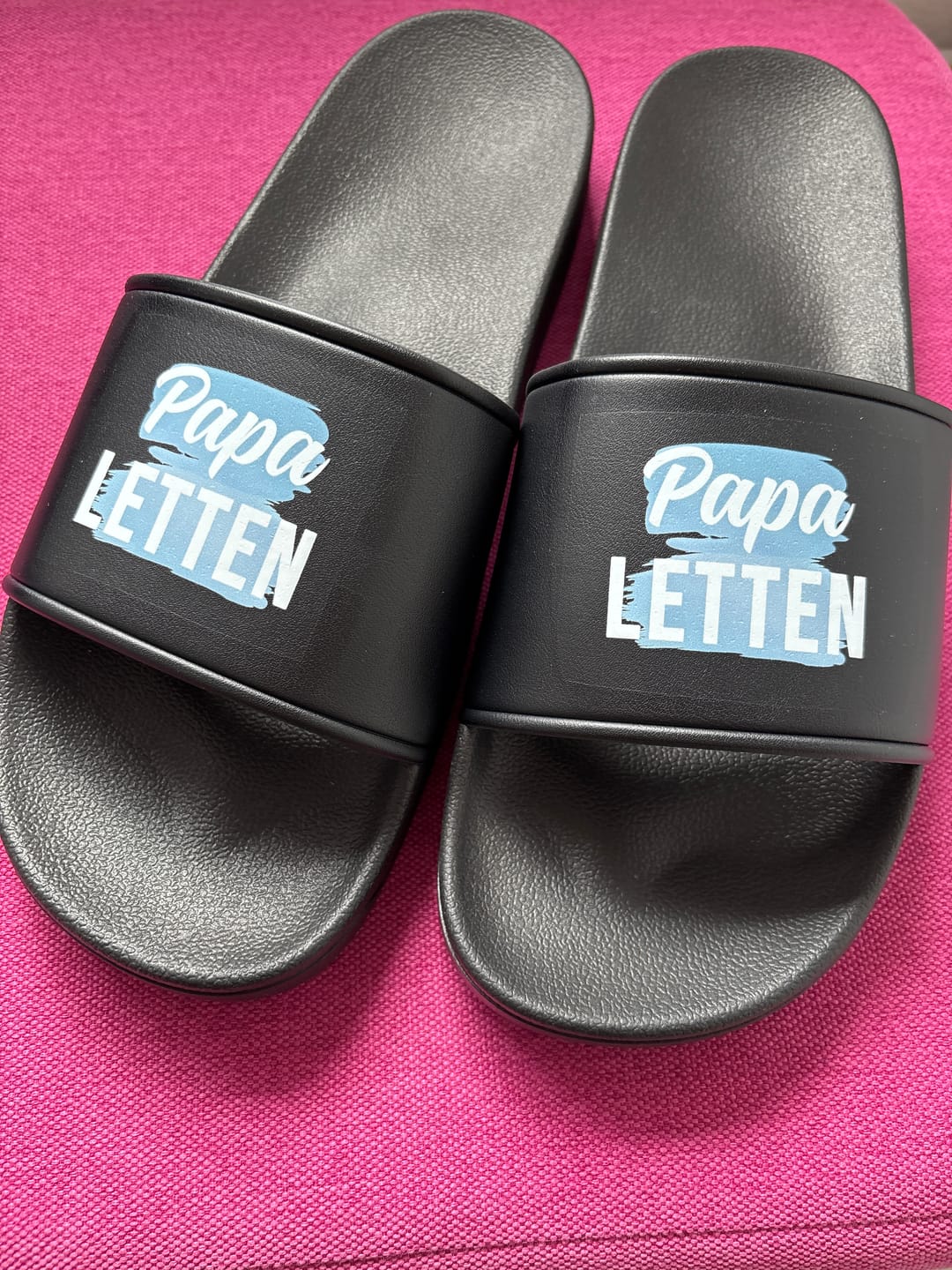 Customer photo review of Deine Letten - Personalisierte Badeschlappen mit Name