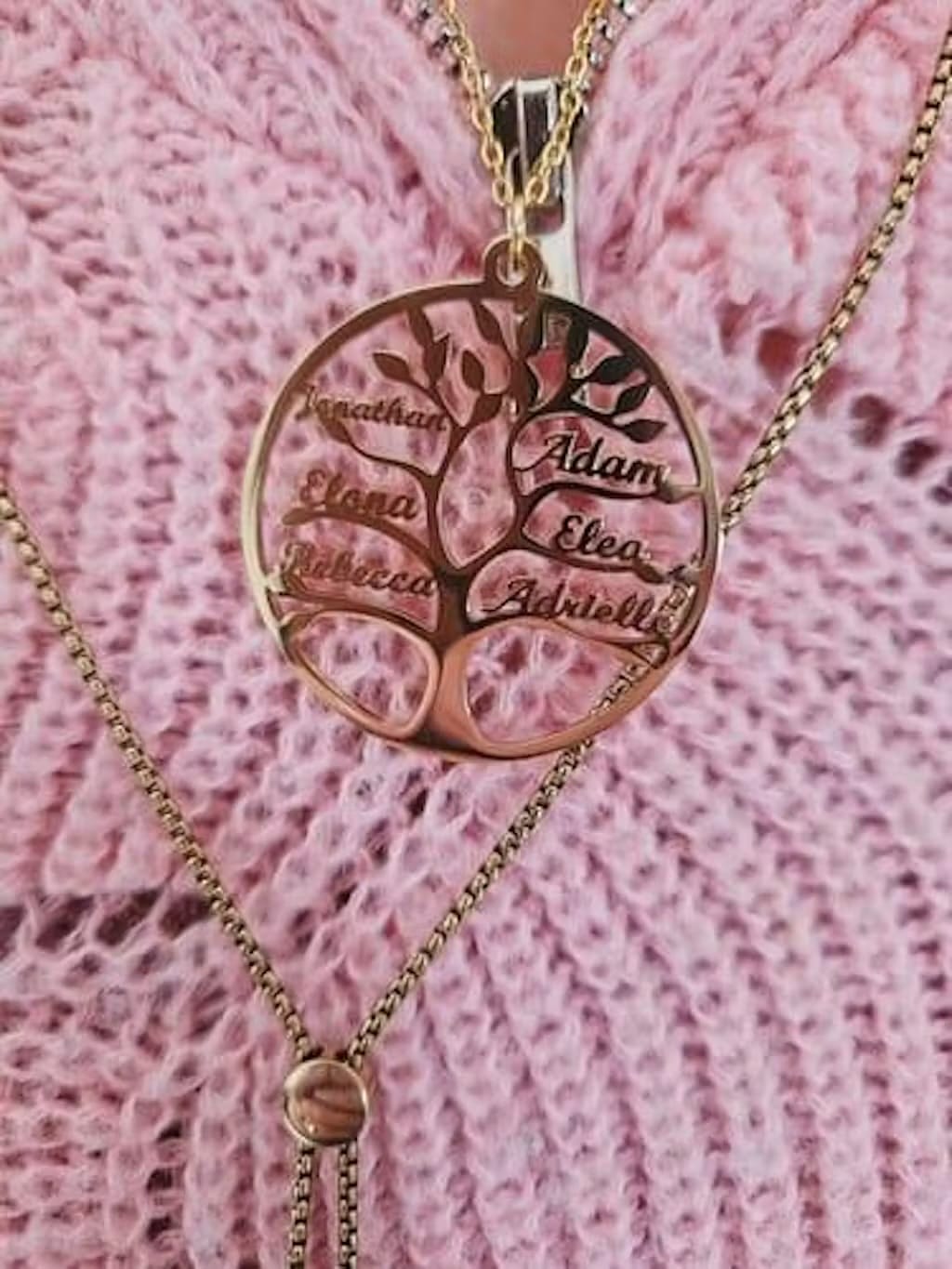Customer photo review of Lebensbaum Kette mit Gravur