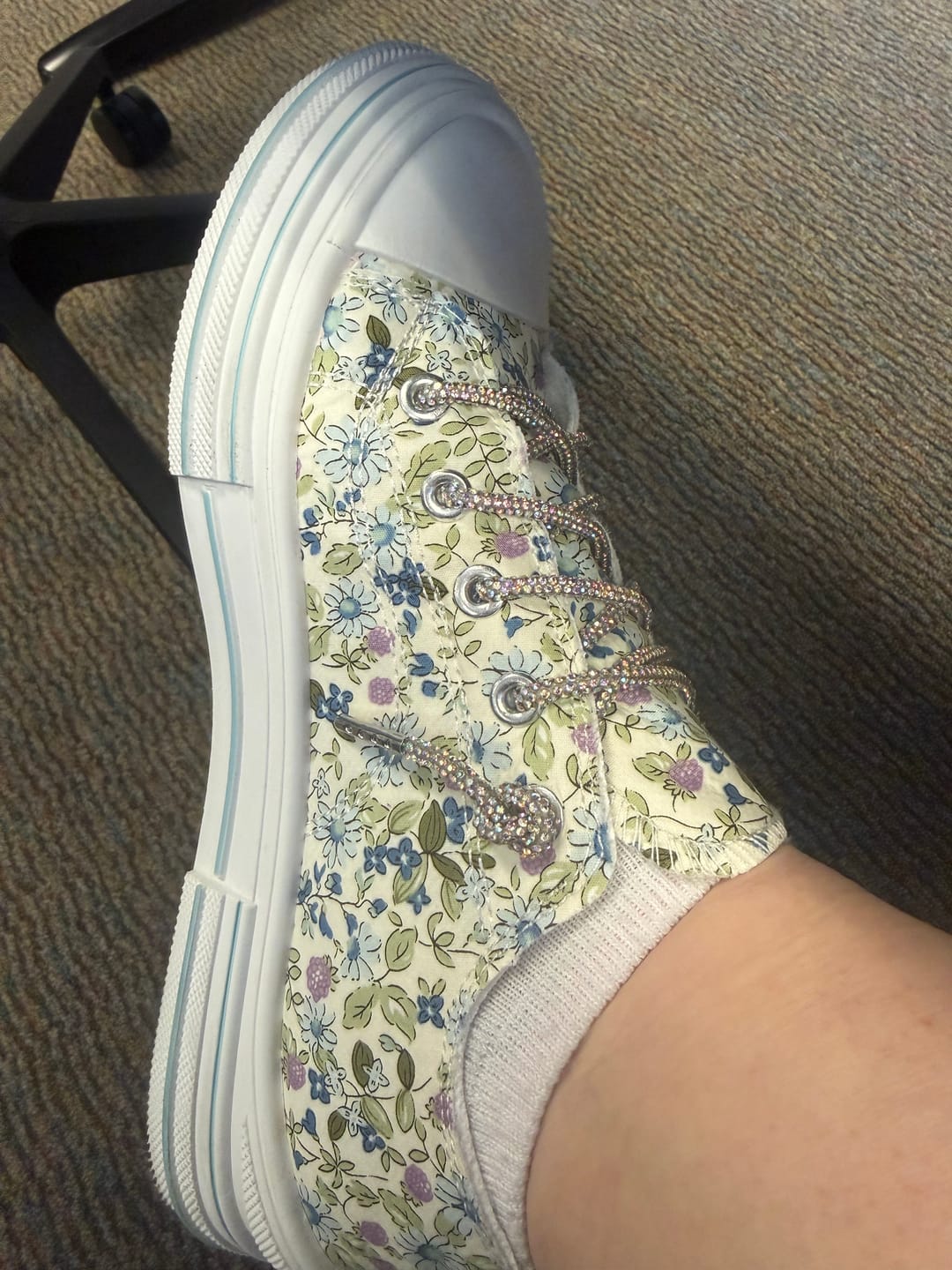 Customer photo review of Very G Light Blue Aman Floral Sneakers