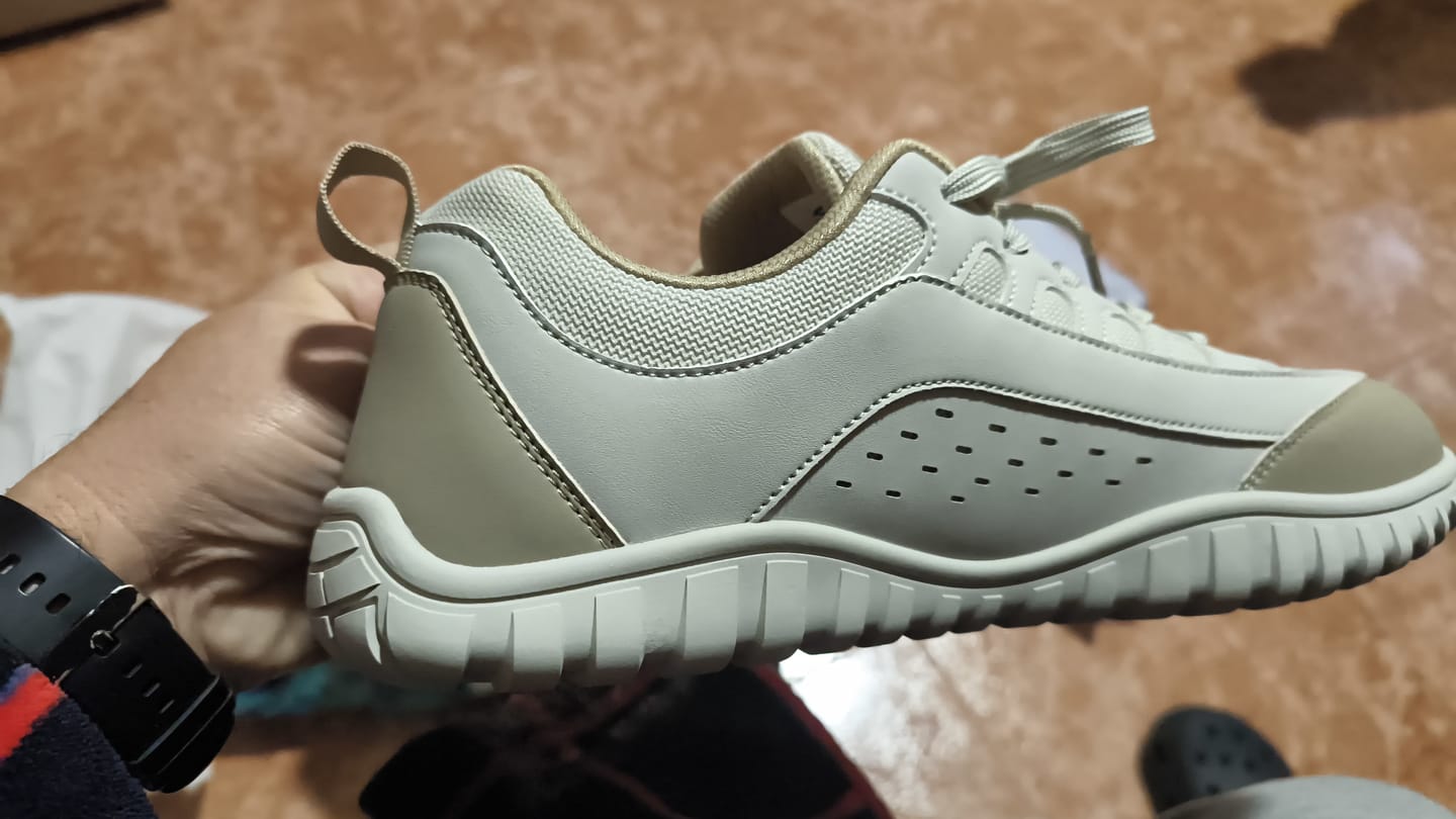 Customer photo review of Crest - Zapatos De Punta Ancha