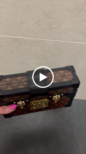 Customer video review of LV PETITE MALLE 20CM MONOGRAM CANVAS