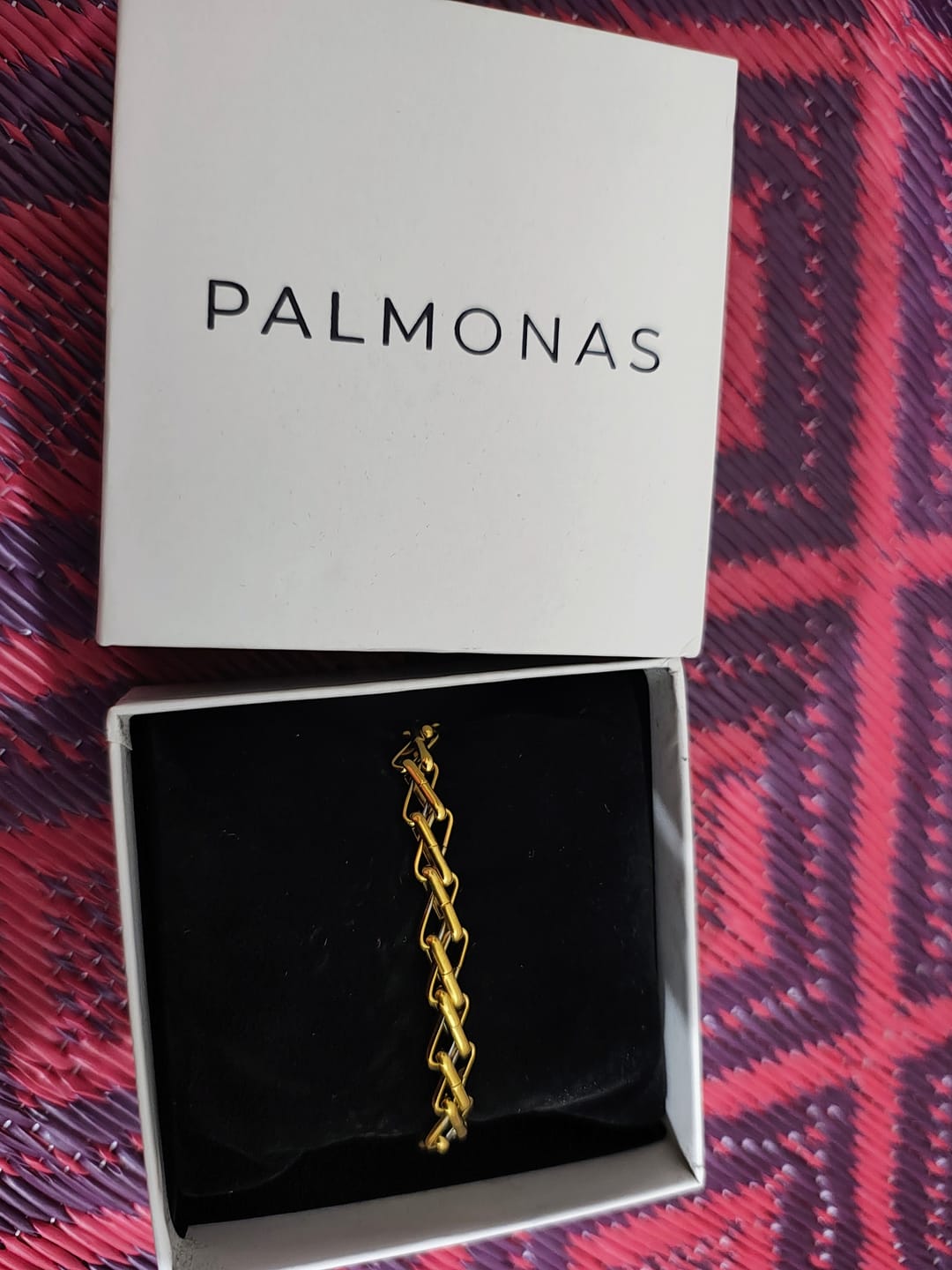 Customer photo review of Rogue Luxe Chain Bracelet