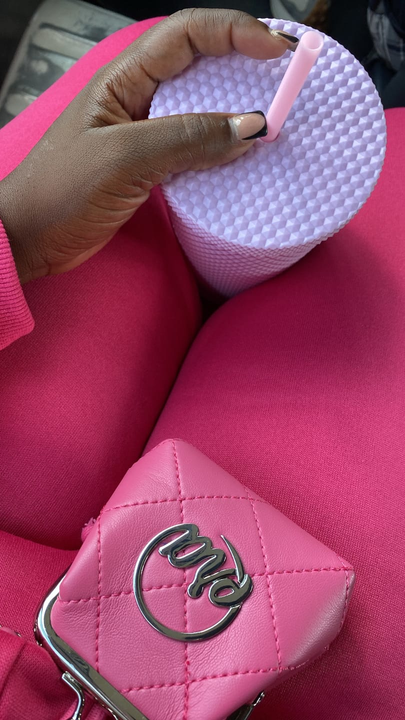 Customer photo review of Pink Era Fashion Coin Purse