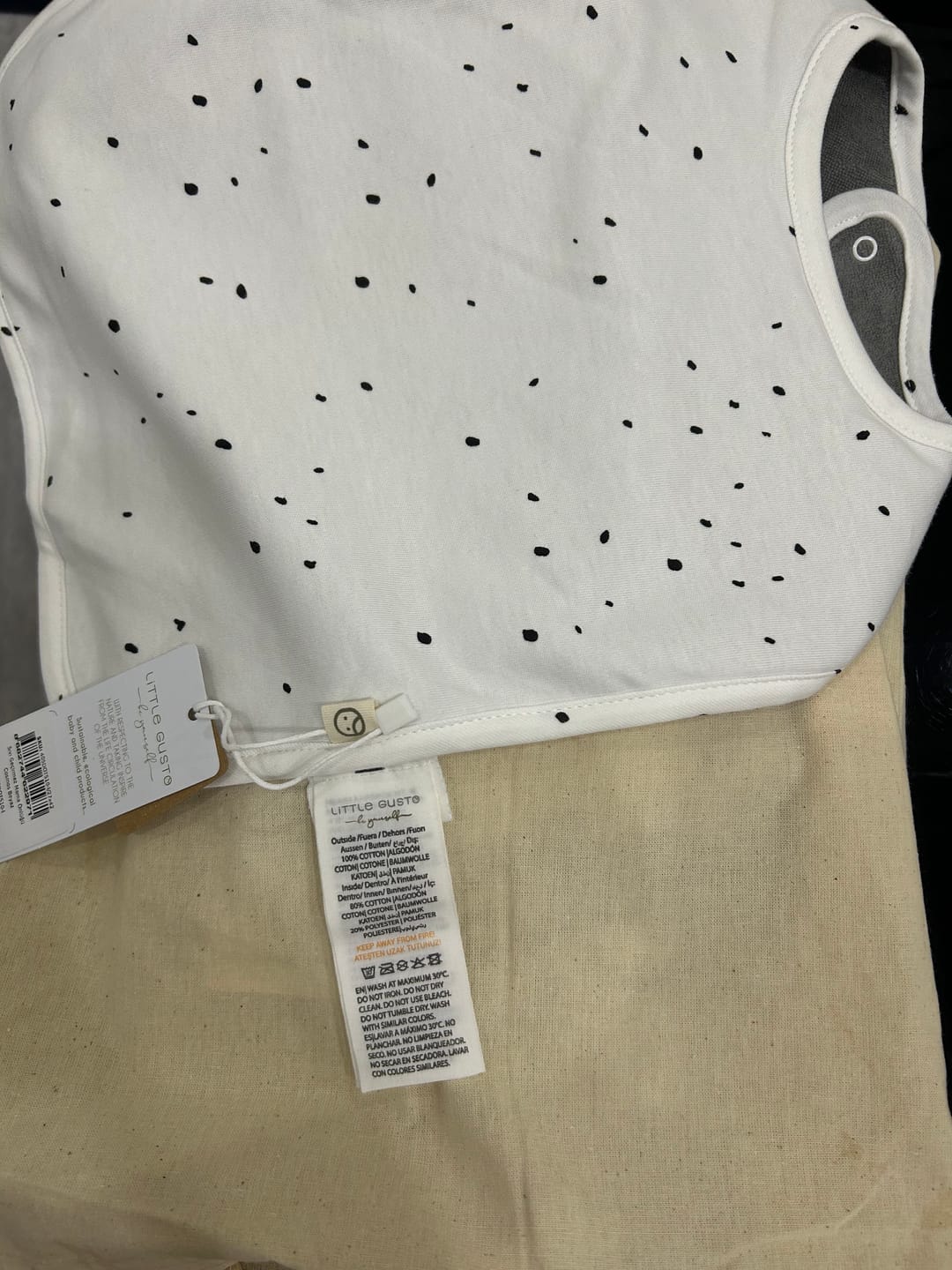 Customer photo review of Organik Pamuk Sıvı Geçirmez Cosmos Beyaz Mama Önlüğü