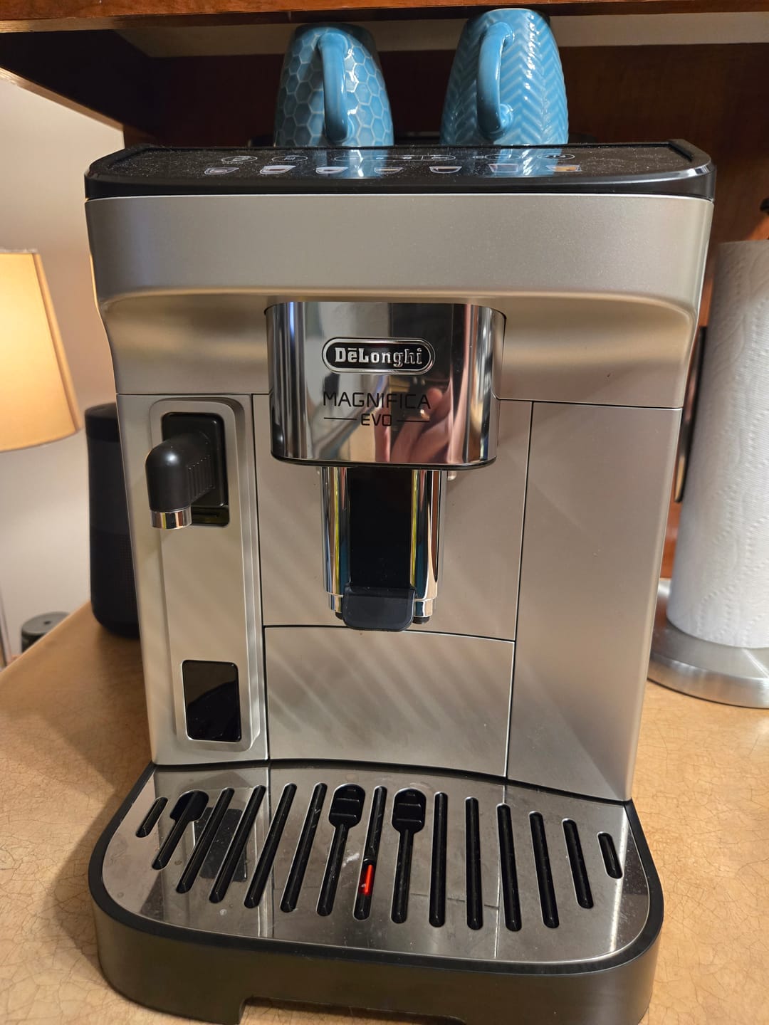 Customer photo review of DeLonghi - Magnifica EVO (ECAM29084SB)