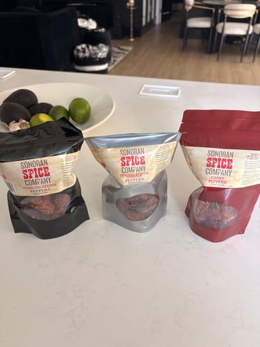 Customer photo review of World's Hottest Peppers 3 Pack