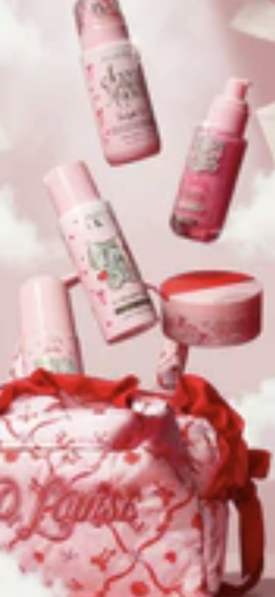 Recenzja zdjęć klientów dotycząca zestawu i łuku P.Louise Skincare Essentials Kit & Bow Torba