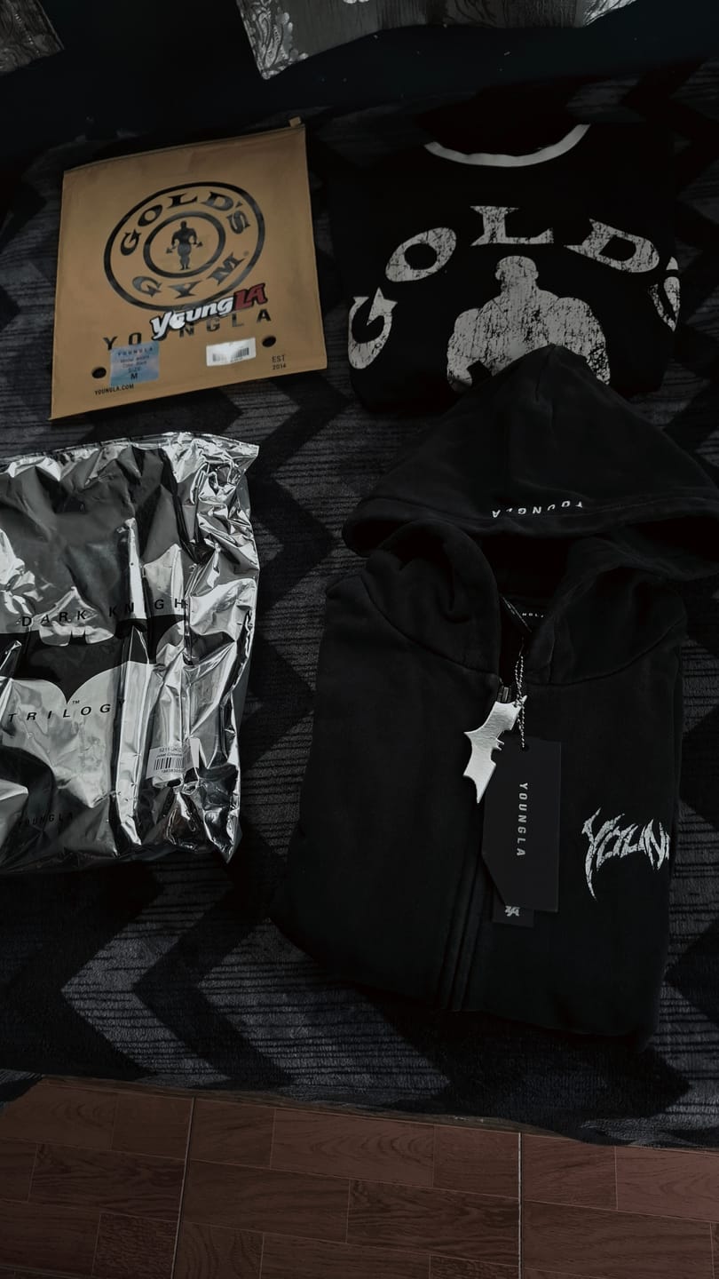 Customer photo review of 5211 - Batman Zip-Ups