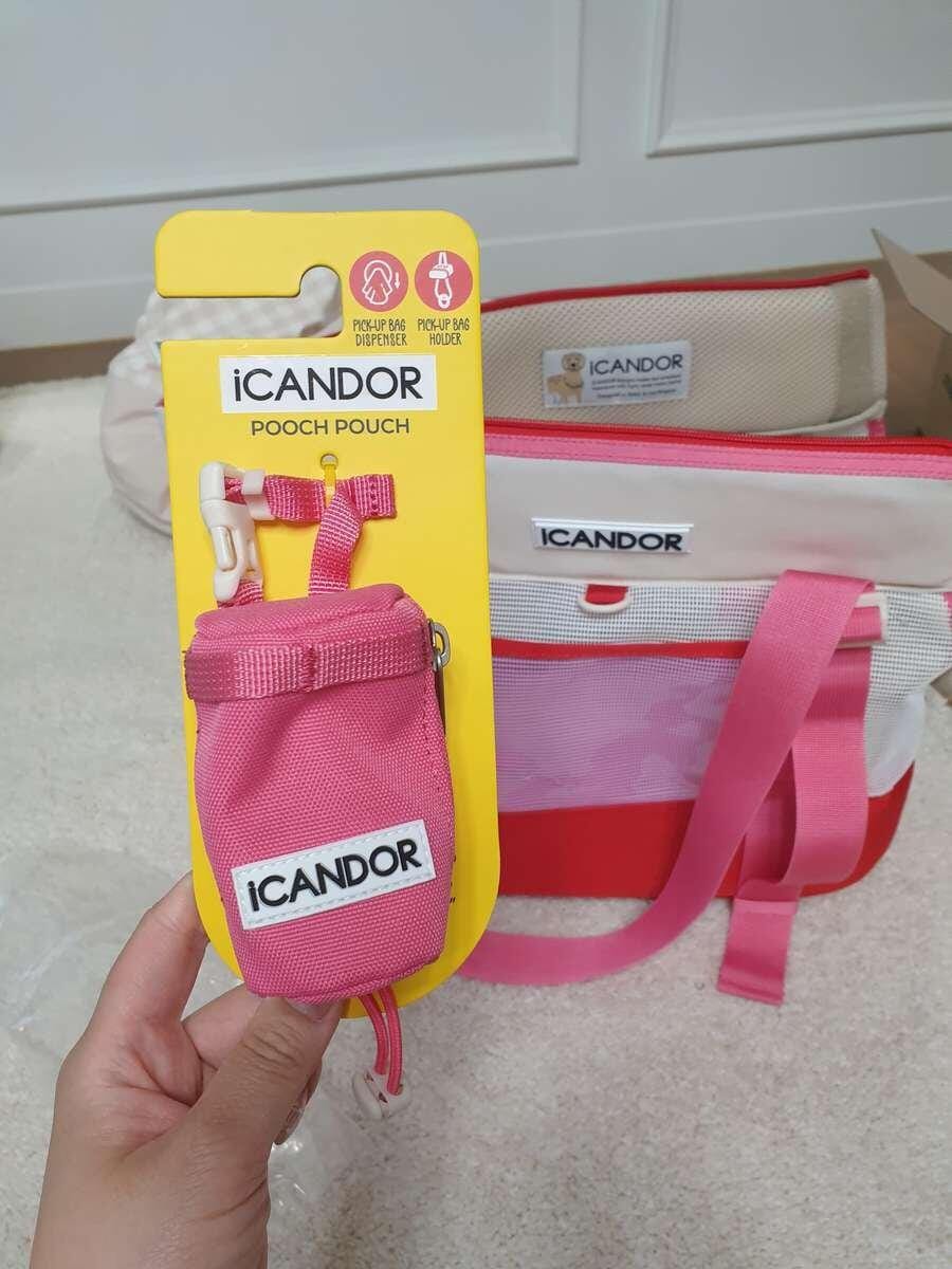 Customer photo review of Pooch Pouch_Mint